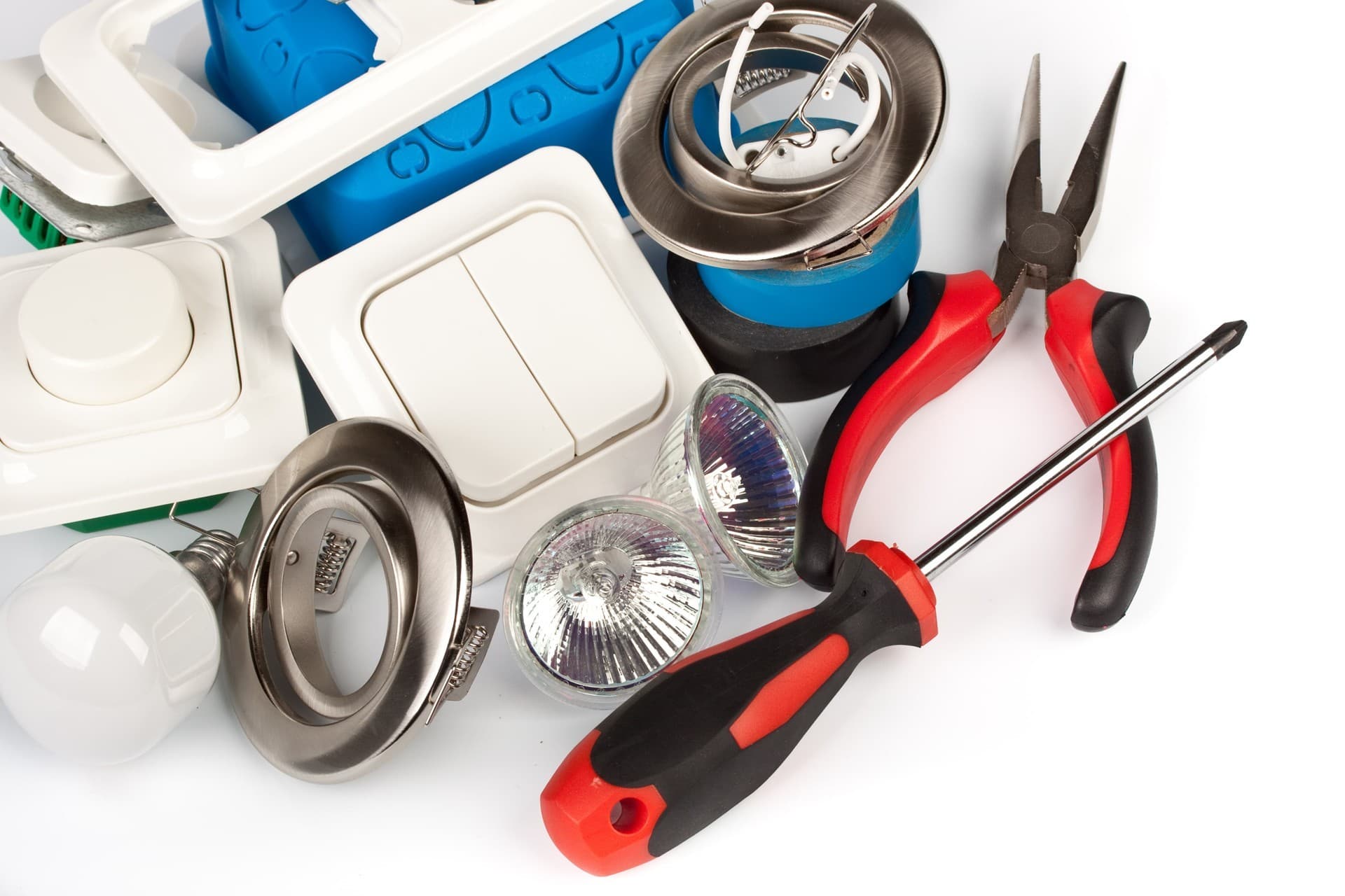 Venta de materiales y accesorios para instalaciones eléctricas